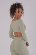 Load image into Gallery viewer, HD Seamless Scrunch Long Sleeve Top - OLIVE
