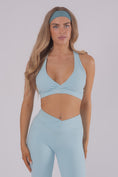 Load image into Gallery viewer, Define Seamless Bra Top - ICE BLUE
